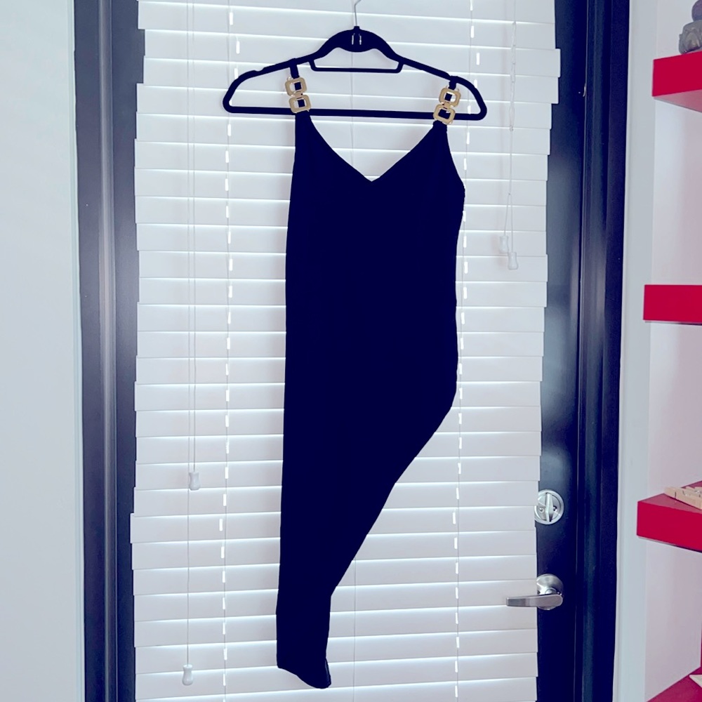 Sexy Asymmetrical Long Tank Top! 🛍️💕